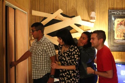 San antonio, escape room paranormal de 60 minutos. resolva mistérios, descubra pistas e liberte o garoto desaparecido. reserve já e garanta sua entrada imediata.