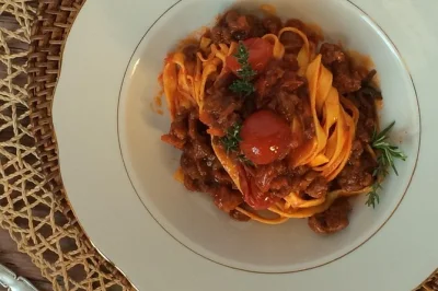 Join a small gluten-free pasta class in florence with a certified local chef. hands-on cooking, tailored menus, wine included, and recipes to take home.