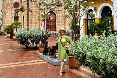 Erkunde cartagenas festung, das kloster la popa und die lebendige altstadt mit einem lokalen guide. inklusive hoteltransfer, eintritt und klimatisiertem transport.