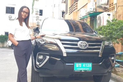 Viaggia dal porto crociere di leam chabang a pattaya in un suv privato con autista locale. ritiro flessibile, accessibile in sedia a rotelle e acqua in bottiglia inclusa per il massimo comfort.