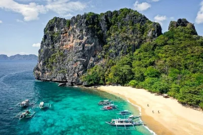 Discover el nido’s cathedral cave, snake island sandbar, and cudugnon cave on a private day trip. includes local guide, lunch, and hotel pickup in town.