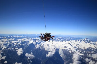 Jump from 18,000ft over franz josef’s glaciers, mountains, and ocean with a local instructor. includes gear, roundtrip transfers, and expert guidance.