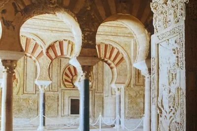 Explore córdoba’s medina azahara on a private tour with local guide, shuttle transfers, and museum entry included. experience the bright city’s history up close.