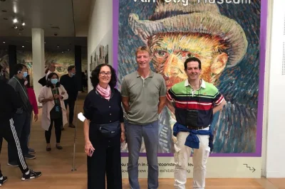 Scopri il museo van gogh di amsterdam con biglietti salta fila, una guida locale appassionata e ingresso a orario garantito per un’esperienza senza stress.