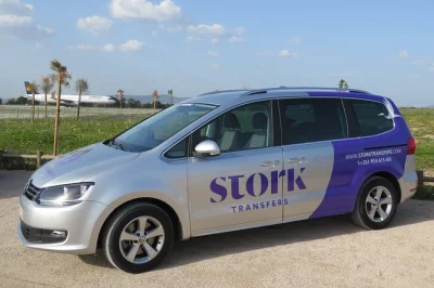 Arrive in albufeira from faro airport with a private transfer, friendly local driver, wifi onboard, and stress-free pickup. includes air-conditioned vehicle and baby seats.