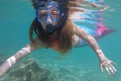 Swim as a mermaid in san juan’s escambron beach, learn playful underwater poses, and get free gopro videos of your adventure. includes all equipment.
