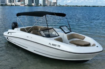 Feel miami’s energy from the water on a private boat tour—cruise biscayne bay, bring your own drinks, enjoy music, and relax with a licensed captain included.