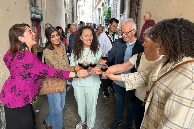 Sample home-made pasta, truffle, cantucci, and gelato on a florence food tour led by a local guide. includes tastings, city stroll, and market visit.
