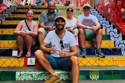 Découvrez rio avec un guide local, évitez la file au pain de sucre, visitez santa teresa et profitez d’un déjeuner barbecue brésilien. transfert hôtel et billets inclus.