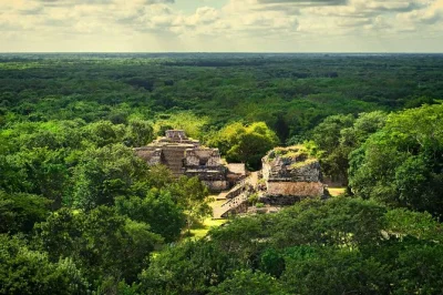 Descubra as ruínas de ek balam com guias lds, conecte as escrituras à história e nade no cenote hubiku. inclui buffet yucateco e transporte do hotel.