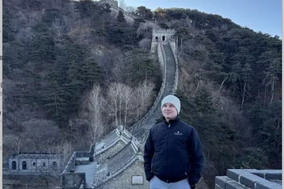 Skip the crowds with vip access to mutianyu great wall on a private tour from beijing, including hotel pickup, fast pass entry, cable car or toboggan, and local guide.