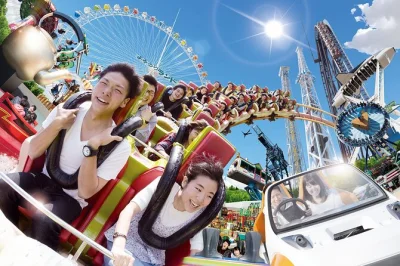Vivi l’emozione di yomiuriland vicino a tokyo con giostre illimitate, spettacoli stagionali e divertimento per tutta la famiglia. include ingresso e e-ticket salta-fila per una giornata senza stress