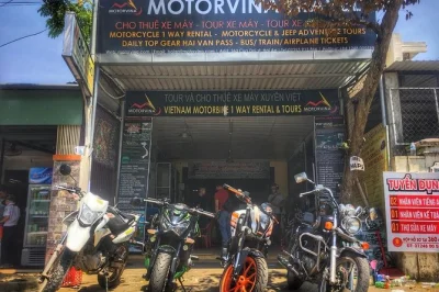 Erlebe die hai van pass motorradtour, wandere die marmorberge, schwimme an den elephant springs und genieße ein leckeres mittagessen – inklusive ausrüstung und englischsprachigem fahrer.