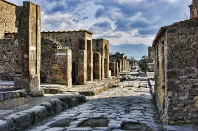 Walk through pompeii’s ruins with a local guide. discover roman streets, homes, and daily life before vesuvius. wheelchair accessible. book now.