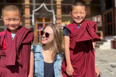 Discover bhutan on a 6-day private tour. explore paro, thimphu, punakha, hike tiger’s nest, visit dzongs & local markets. visa, guide & hotels included.