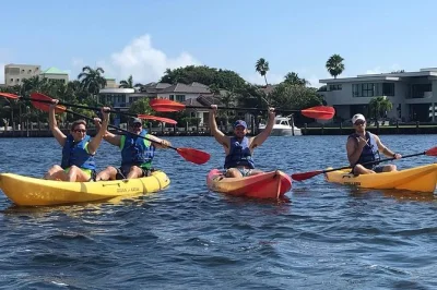 Fort lauderdale entdecken: kayak-tour vorbei an mega-yachten und prächtigen villen. beobachte vögel, mangroven und vielleicht sogar manatis. inkl. kokoswasser & kompletter ausrüstung.