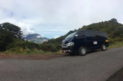 Prenota una navetta privata da jaco all’aeroporto di san jose. ritiro flessibile, wifi gratuito, van climatizzato e autista locale. trasferimento semplice e senza stress.