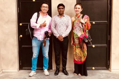 Erlebe jaipurs festungen, paläste und stufenbrunnen auf einer privaten 2-tägigen stadttour. inklusive klimatisiertem transfer, lokalem guide und zeit für fotos & märkte.