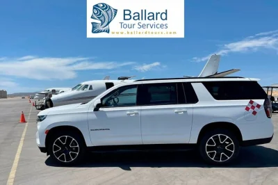 Arriva a los cabos e trova subito il tuo autista con il cartello col tuo nome. viaggia in auto privata climatizzata con acqua in bottiglia fino al tuo hotel.