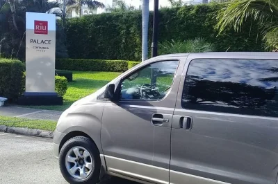 Step off your flight in liberia & ride straight to riu guanacaste hotel with a private transfer—bilingual driver, air conditioning, and no waiting for others.