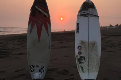 Da antigua a el paredon con shuttle condiviso, pickup a domicilio e scorci autentici della vita quotidiana guatemalteca lungo il tragitto.