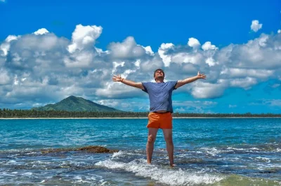 Descubra a república dominicana de verdade com cavalgada, aventura de quadriciclo, visita a fazenda local e banho de praia—inclui almoço, atividades e transporte.