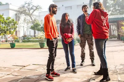Explore delhi pelos passos de gandhi com guia particular, visitando raj ghat, gandhi smriti e o museu gandhi. inclui transporte e histórias exclusivas.