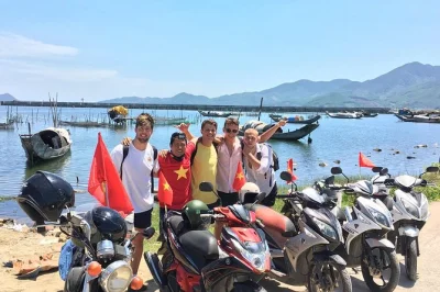 Siente el viento en moto de hue a hoi an cruzando el paso hai van, con paradas en la laguna tam giang, manantiales elephant y montaña de mármol. incluye traslado de equipaje.