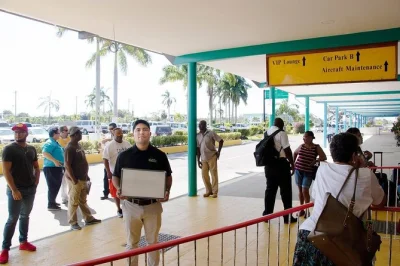 Step off your flight in belize city and ride in comfort to san ignacio with wifi, water, and a friendly local driver—advance booking ensures your seat.