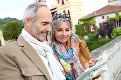Découvrez le mémorial de bergen-belsen lors d'une excursion privée depuis cologne, avec prise en charge à l'hôtel et guide expert. transport inclus et horaires flexibles.