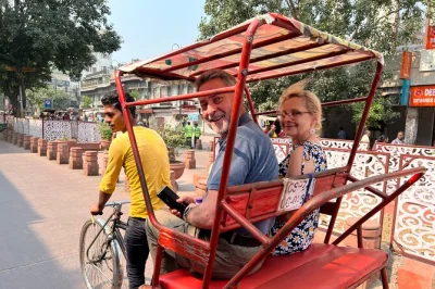 Scopri delhi tra passato e presente con un tour privato: jama masjid, risciò a chandni chowk, forte rosso, tomba di humayun e altro, con pick-up in hotel.