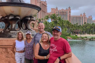 Start your nassau day trip with local stories, rum cake samples, and landmark stops like atlantis resort—includes hotel pickup and a friendly guide.
