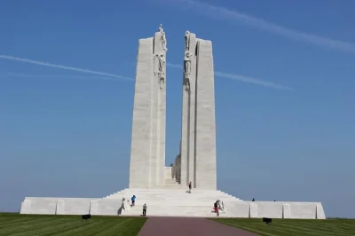 Step into history at vimy ridge from arras with private round-trip transfer, flexible pickup and return, plus local driver insights. book your spot easily.