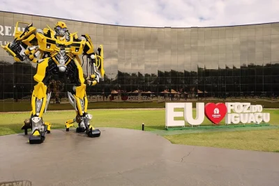 Feel the spray at iguazu falls, sip drinks in a subzero ice bar, and wander among lifelike wax legends—all with hotel pickup and a local guide from foz do iguaçu or puerto iguazu.