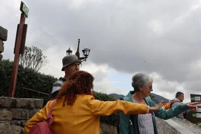 Start with monserrate’s cable car views, taste colombian dishes in bogotá’s historic center, and choose between the gold museum or botero museum. includes food & guide.