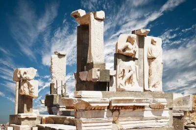 Step into ancient ephesus from kusadasi port, wander legendary ruins, visit the house of virgin mary, and enjoy a turkish lunch—includes pickup and local guide.