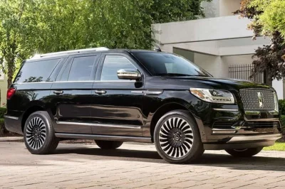 Buffalo flughafen, niagara falls ontario: privater transfer mit persönlichem empfang, ohne wartezeiten. inklusive aller gebühren für stressfreien start.