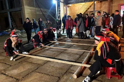 Feel the wild curves of ha giang loop, walk ma pi leng pass, join campfires with locals, and relax at hidden viewpoints. includes meals, guide & motorbike.