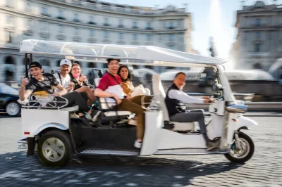 Erlebe rom hautnah auf einer privaten e-tuk tuk tour – entdecke das jüdische ghetto, trastevere und berühmte plätze mit flexiblen stopps und spannenden geschichten.