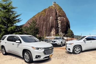 Feel the rhythm of colombia on a private medellin to pereira transfer. includes hotel pickup, air-conditioned ride, and local driver for a smooth, scenic journey.