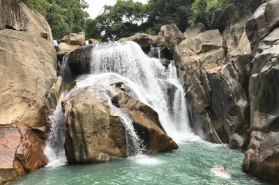 Explore nha trang’s long son pagoda, po nagar towers, ba ho waterfalls & local markets with cruise port pickup. private car, guide, lunch included.