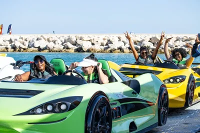 Feel the thrill of a jet car ride by dubai’s burj al arab, with free photos, videos, and coffee included. certified guides, safety gear, and easy booking.