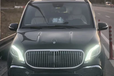 Trasferimento privato dall’aeroporto di istanbul con monitoraggio volo, ritiro flessibile e soste per snack su richiesta. comodo, affidabile e senza stress.