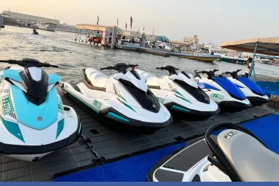 Feel the rush on a 45-minute dubai jet ski tour with views of burj al arab and burj khalifa, free photos, local guide, and water included. switch drivers anytime.