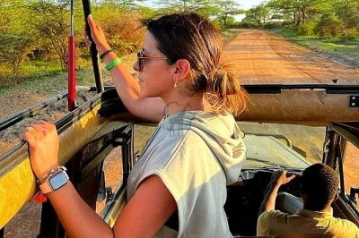 Vivi un safari privato di 3 giorni a mikumi da dar es salaam. ammira elefanti, leoni e molto altro durante i safari guidati. include tasse del parco e alloggio.