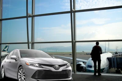 Reserva un coche privado desde tu hotel en phuket hasta el aeropuerto. traslado fiable con aire acondicionado y conductor local. salidas puntuales y sin estrés.
