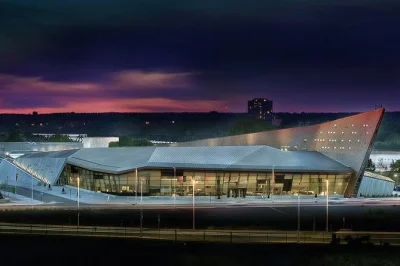 Step inside ottawa’s canadian war museum for personal stories, striking architecture, and moving exhibits. wheelchair accessible and easy entry with your ticket.