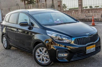 Luxor flughafen, privater transfer vom hotel zum airport mit klimatisiertem komfort, englischsprachigem fahrer und flexiblen abholzeiten buchen.