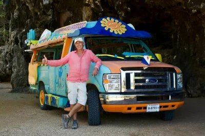 Feel the breeze on bonaire’s open bus tour—see flamingos, pink salt pans, and dive sites with luc as your guide. includes snorkel gear and local stories.