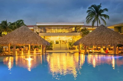 Book a private shuttle from liberia airport to margaritaville beach resort playa flamingo. easy, comfortable transfer with local driver, stops on request.